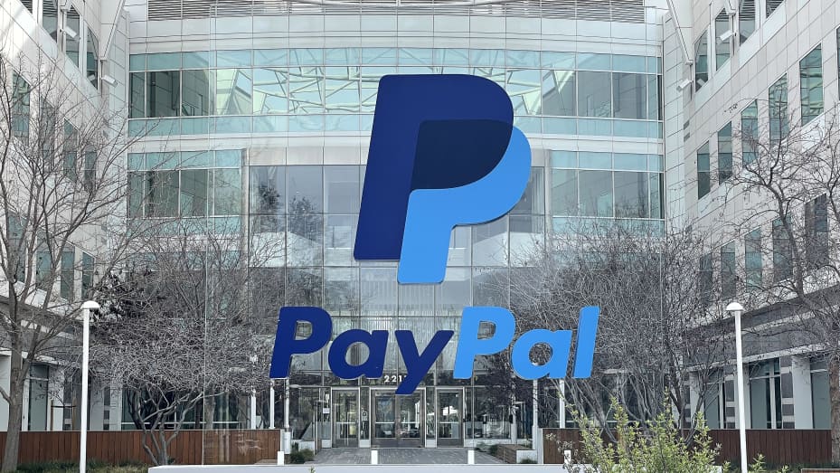 PayPal Launches Dollar-Backed Stablecoin